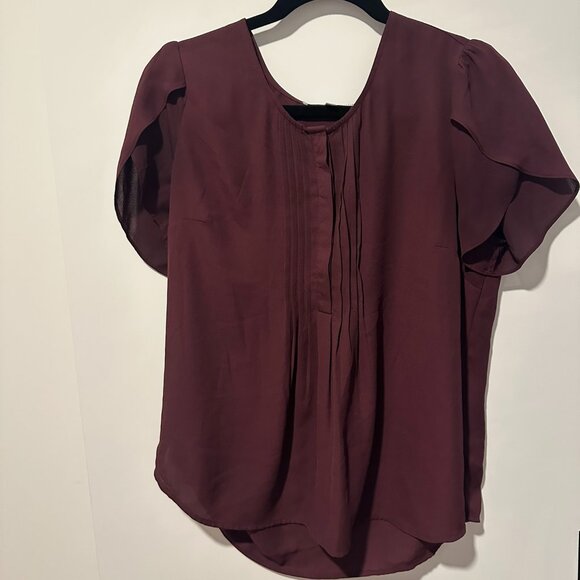 Daniel Rainn Plum Pleated Flutter Sleeve Blouse – Size P - Picture 1 of 4